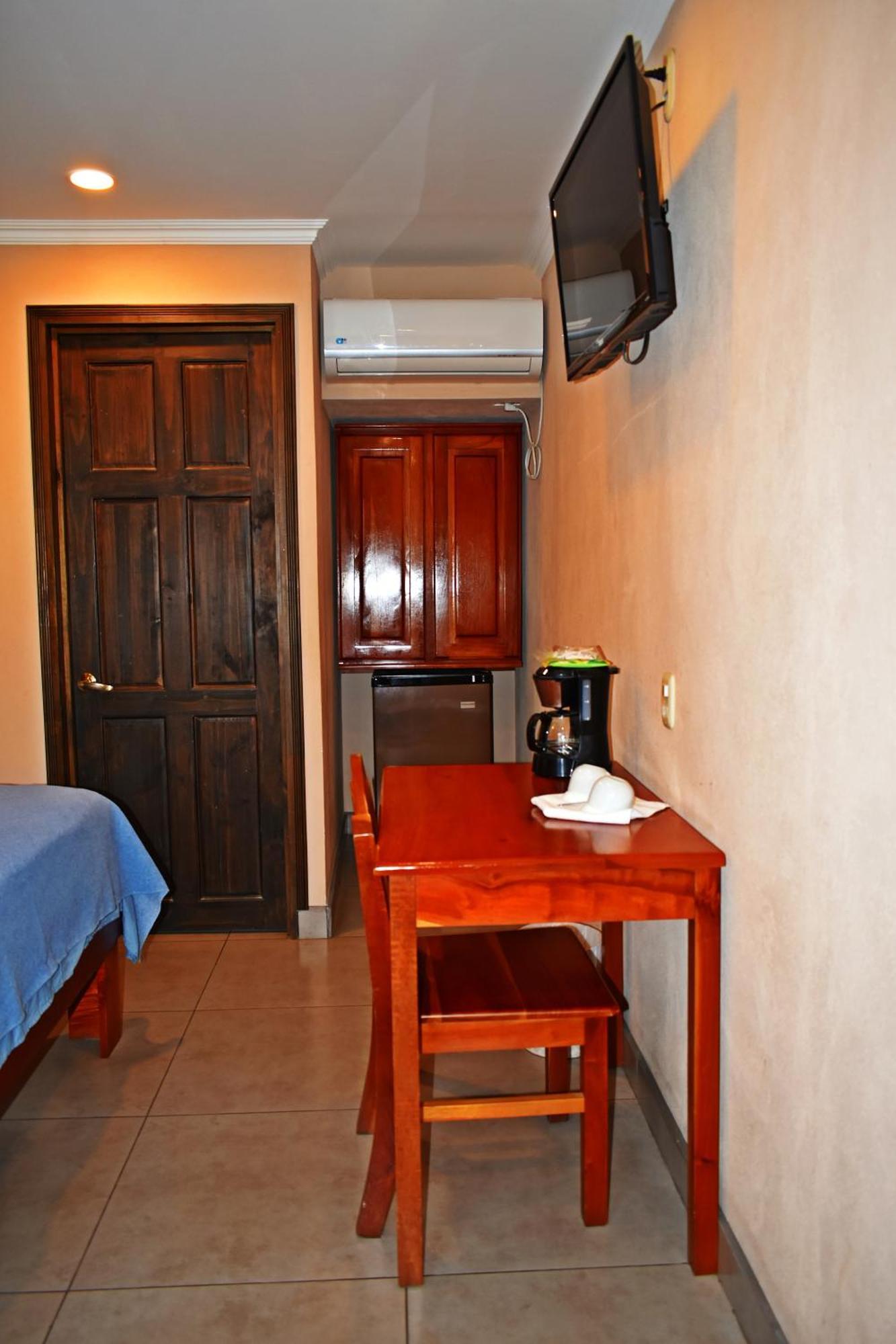 Hotel Cabinas Midey Puntarenas Exteriér fotografie